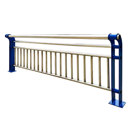 Cần bán lan can bảo vệ bằng thép mạ kẽm, rào chắn cầu vượt.