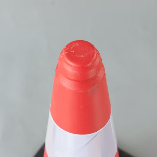 Cọc tiêu giao thông đường bộ bằng nhựa PE, đế cao su đen, đường kính 500mm ảnh 3
