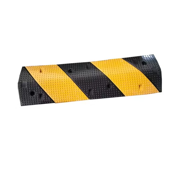 Gờ giảm tốc bằng nhựa PVC và cao su chất lượng cao ảnh 2