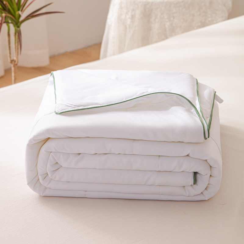 Chăn bông sợi nhỏ polyester Loycell